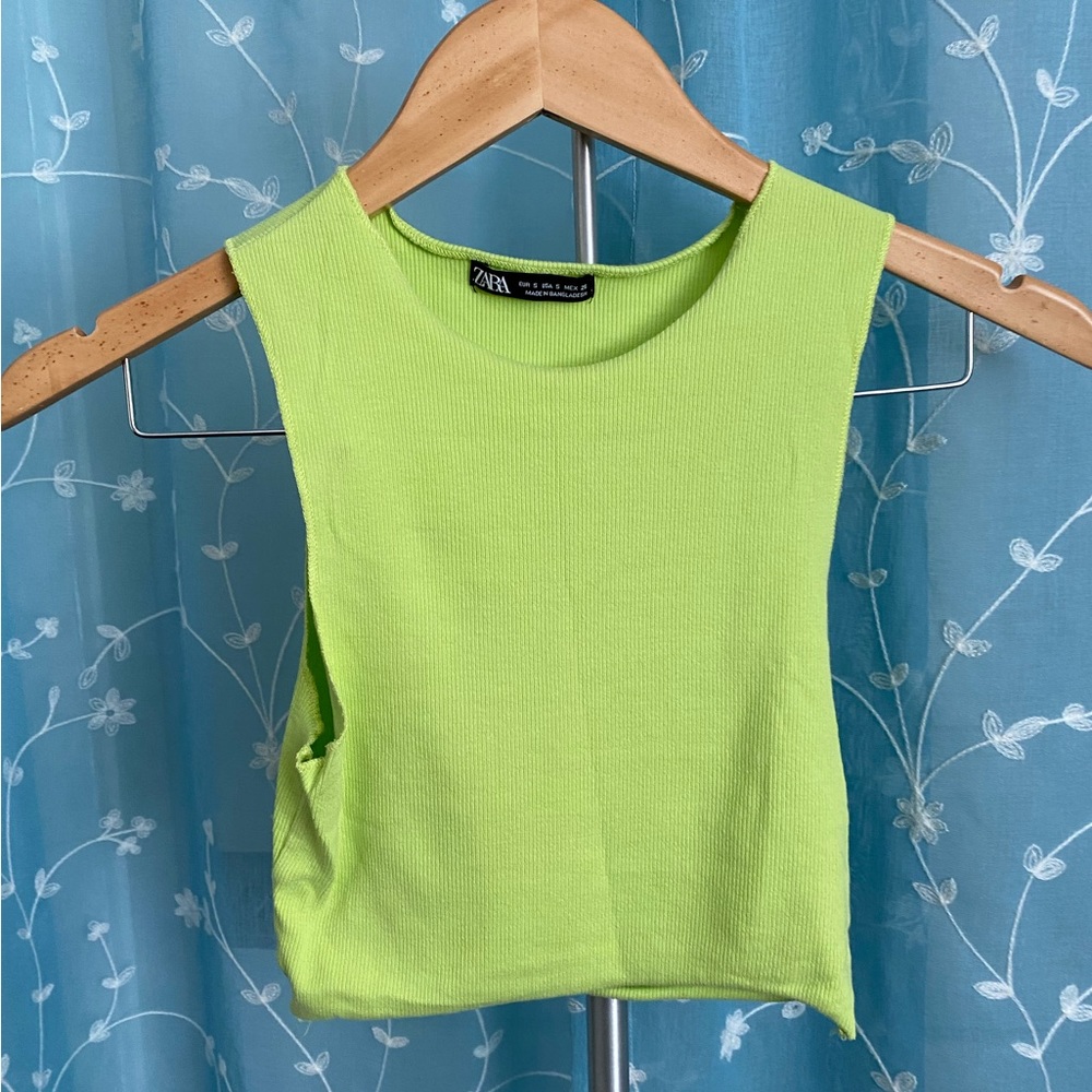 Zara green muscle tank